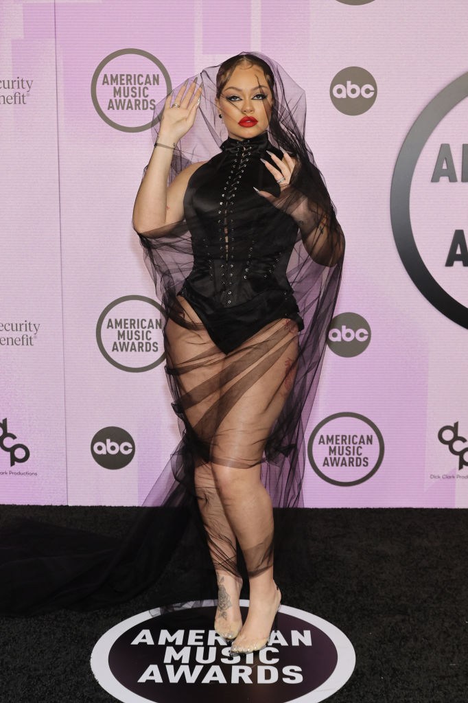 2022 American Music Awards - Arrivals