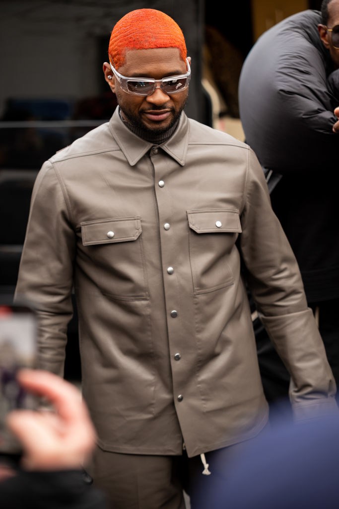 Street Style - Paris Fashion Week - Menswear Fall-Winter 2023-2024 : Day Three
