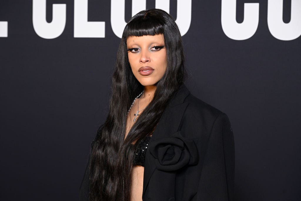 Valentino : Photocall - Paris Fashion Week - Haute Couture Spring Summer 2023