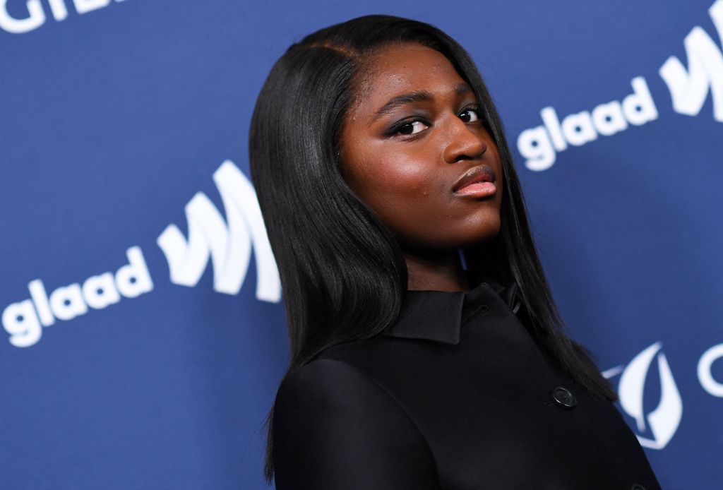 Zaya Wade has done it again! The teen model slayed a Miu Miu mini sweater dress she wore to the brand's SS '23 fashion show.