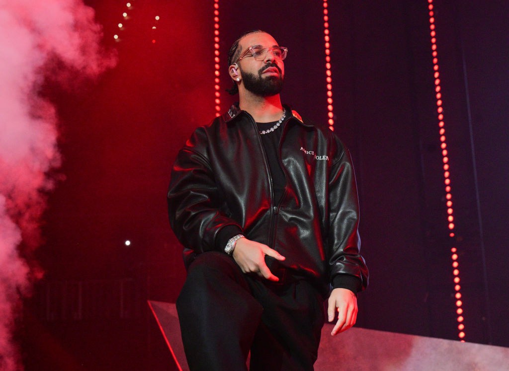 Drake, Bobbi Althoff, Abs, Six-Pack, NOT THIS AGAIN