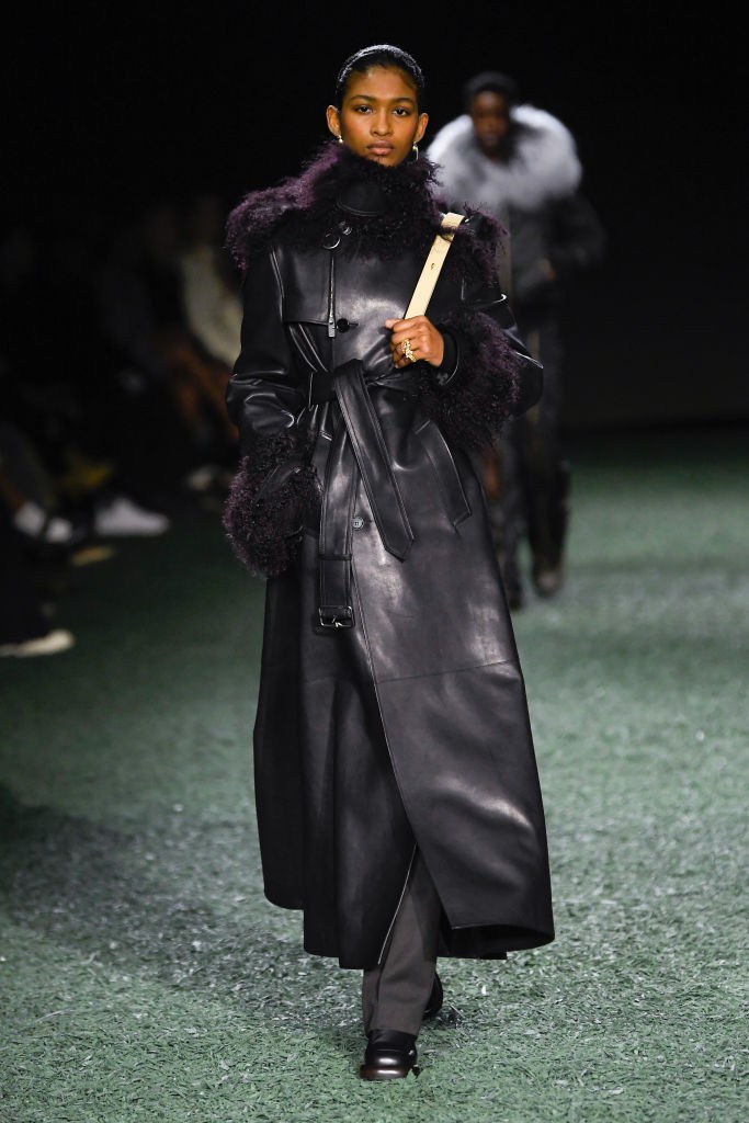 Burberry RTW Fall 2024 - Runway