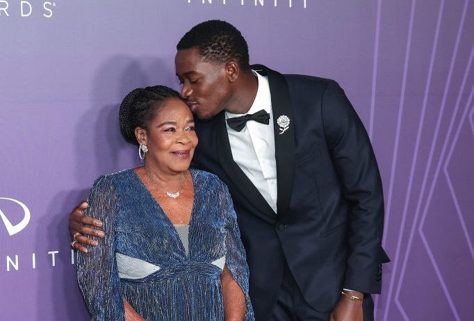 danson idris 55th NAACP Image Awards - Arrivals