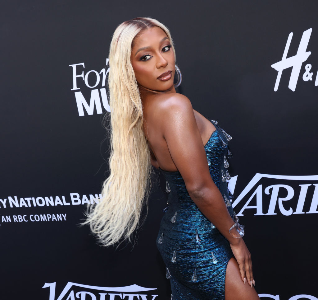 Best Female R&B/Pop Artist