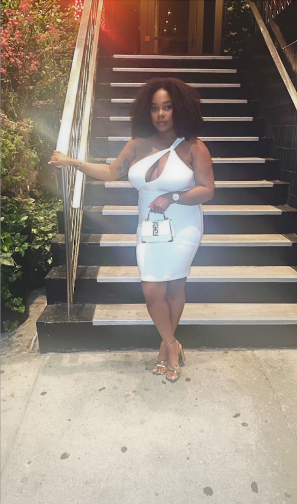 Tatayana Yomary with a LBL Virgin Afro Kinky Curly Extension install