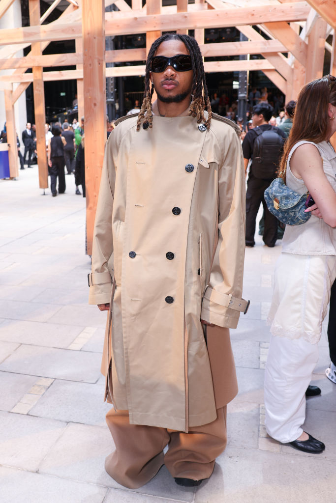 Sacai: Photocall - Paris Fashion Week - Menswear Spring/Summer 2025