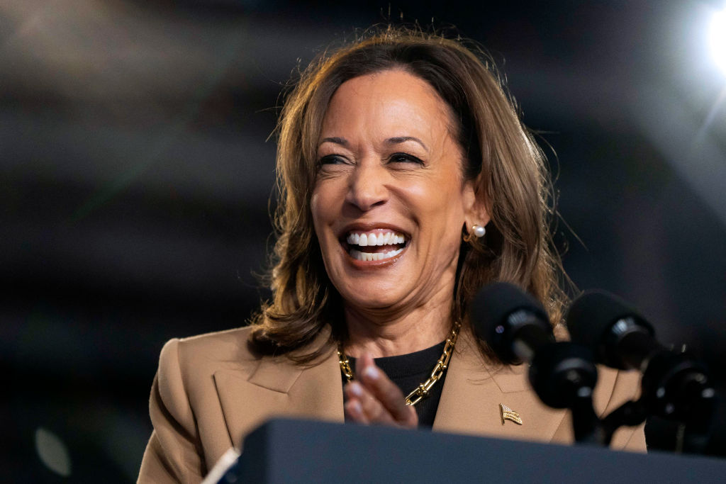 US-VOTE-POLITICS-HARRIS