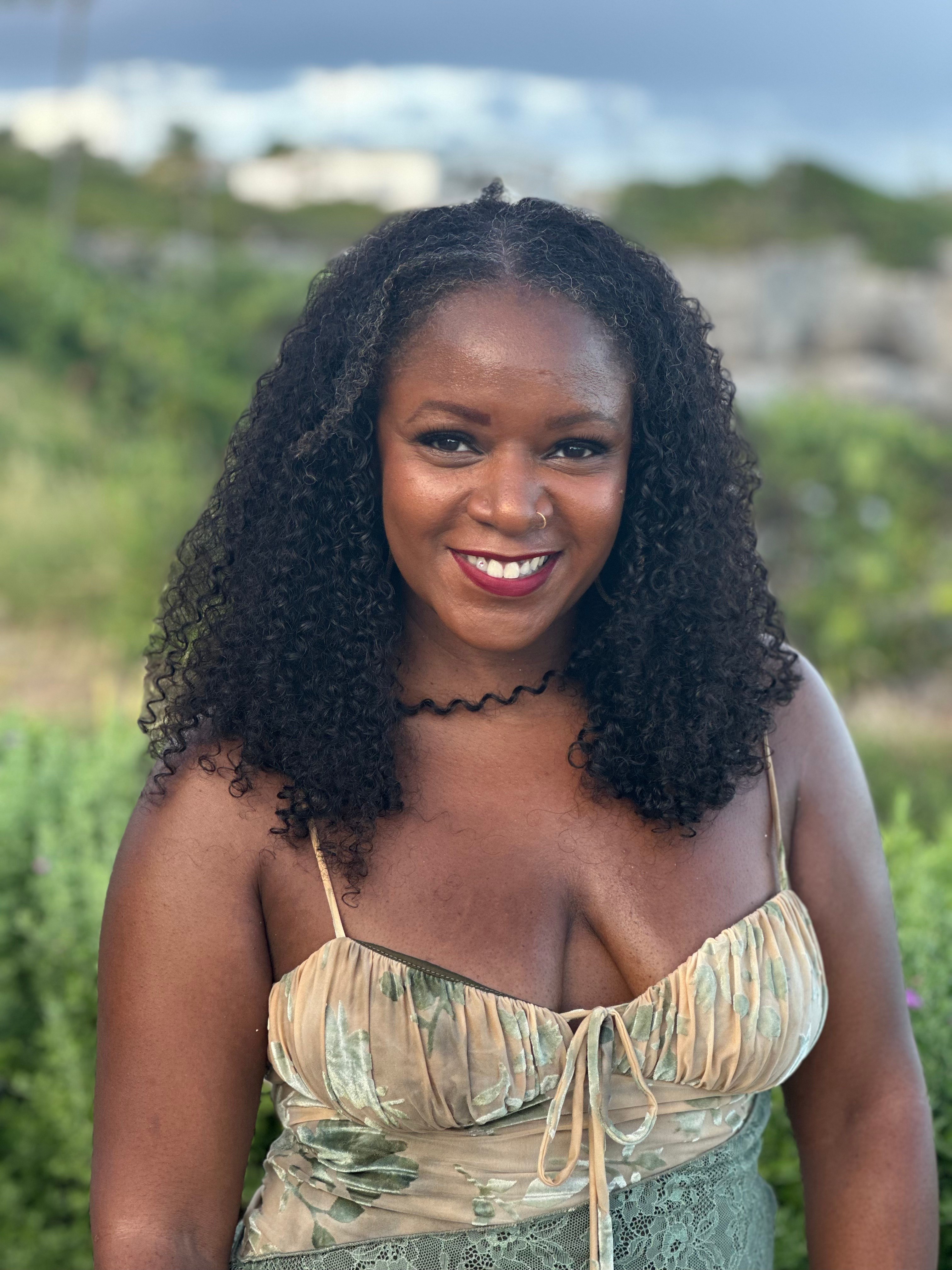 Marsha VSHOW hair review
