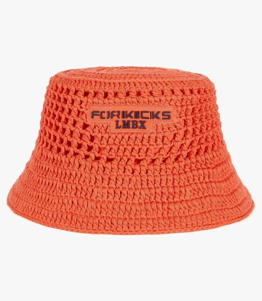 5 Amazon Pieces To Complete Your Memorial Day Fit