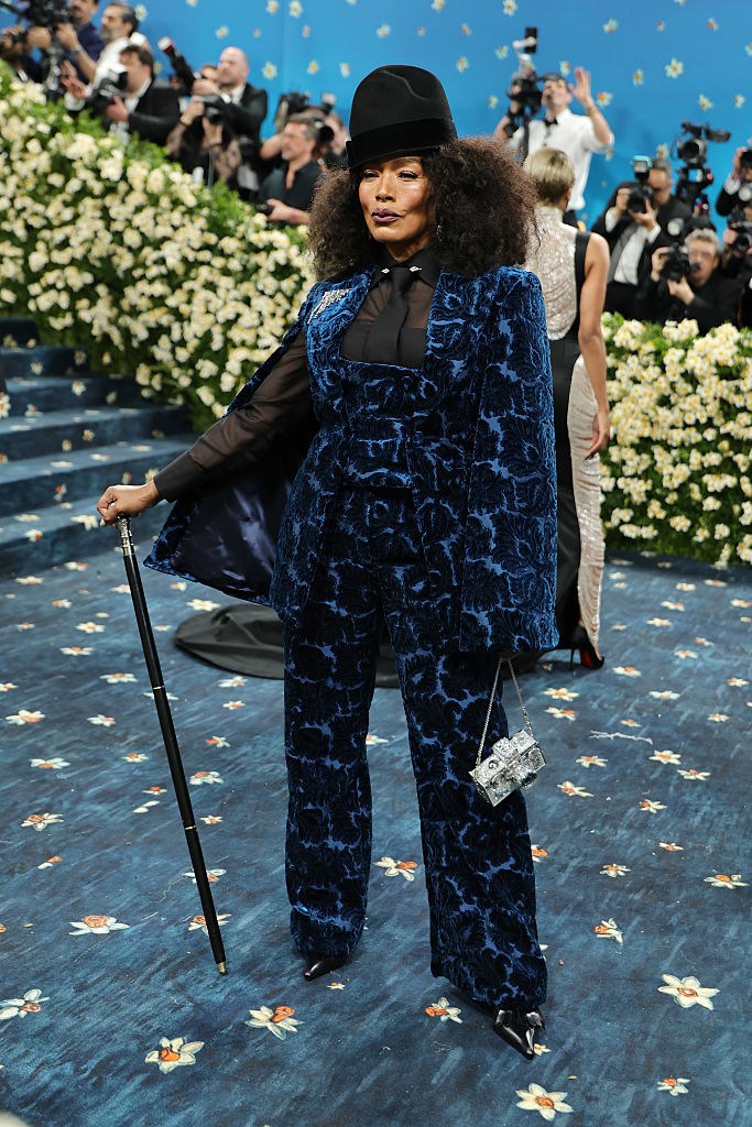 angela-bassett-iconic-style-over-the-years