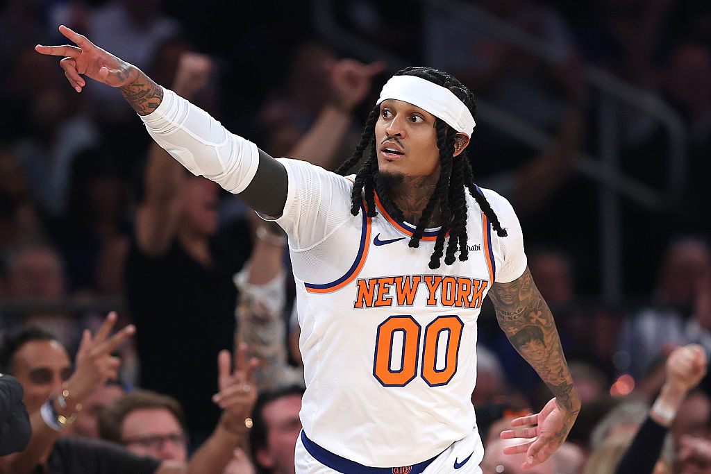 Cleveland Cavaliers v New York Knicks - Game One