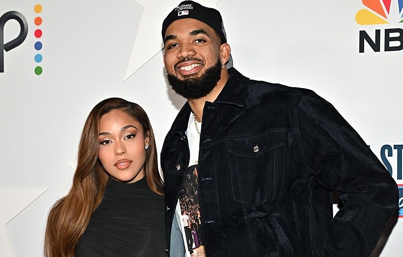 Did Jordyn Woods & Karl Anthony Towns Follow The NY Knicks' Reported 'No Sex' Rule? Los Angeles Clippers & Comcast NBCUniversal's NBA All-Star Legendary Tip-Off Celebration