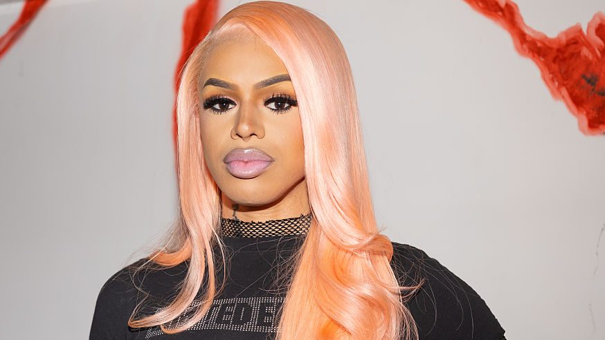 Karlie Redd's Red Room Bistro Grand Opening